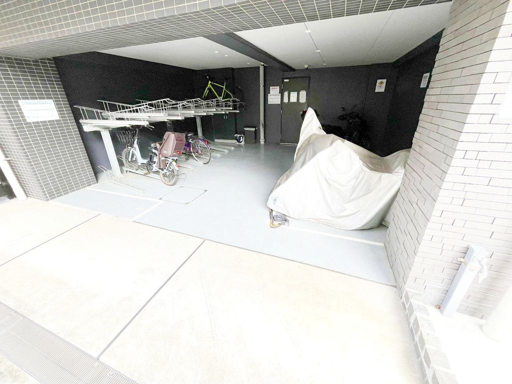 駐車場　駐車場