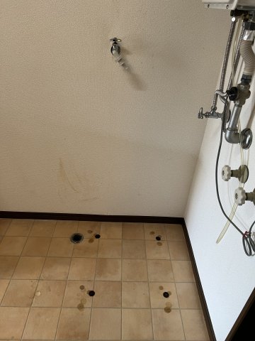 その他設備　※同じタイプの間取です。実際の色や建具は異なります。