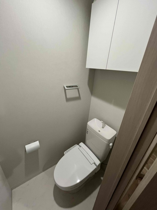 トイレ　落ち着いたトイレです