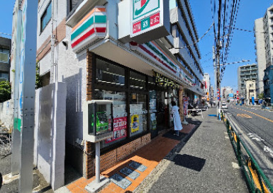 コンビニ　セブンイレブン 南小岩店（コンビニ）まで107m