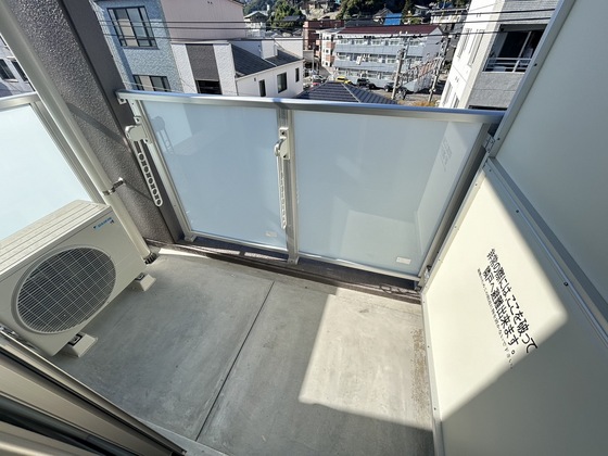 バルコニー　※別号室の写真です。