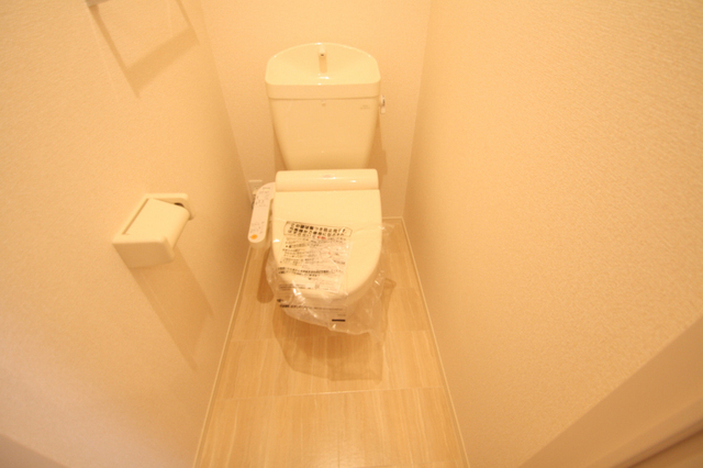 トイレ　別室の参考写真です