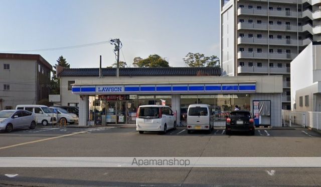 コンビニ　ローソン鳥取天神町店（コンビニ）まで566m