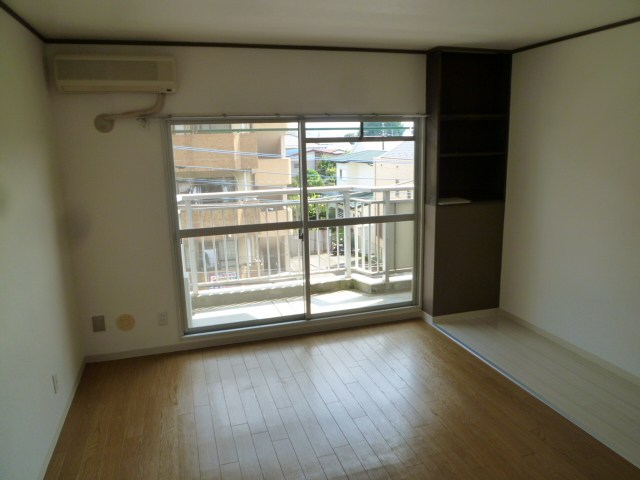 居室・リビング　反転部屋参照