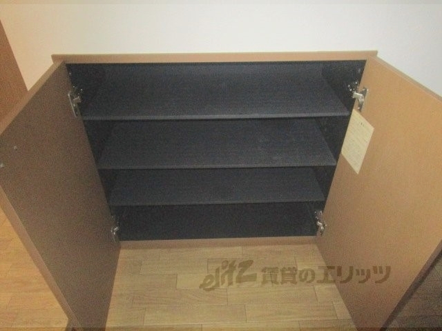 収納　下駄箱