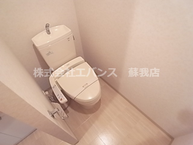トイレ　落ち着いたトイレです