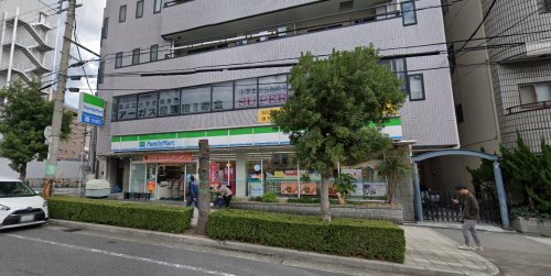コンビニ　ファミリーマート北河堀店（コンビニ）まで204m