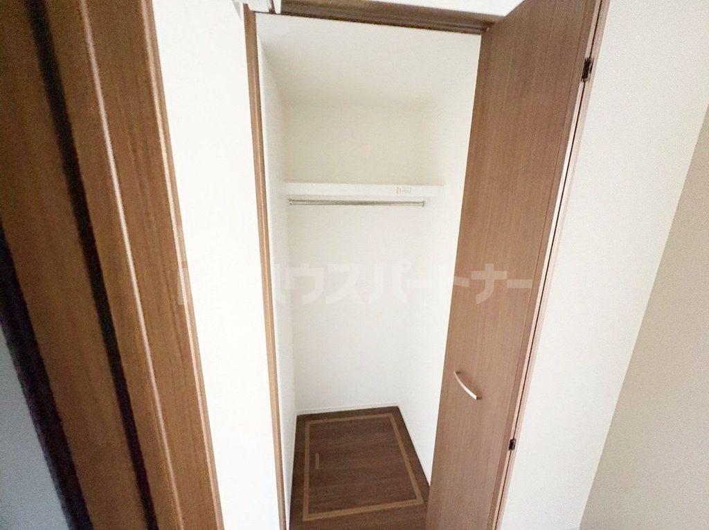 収納　102号室参考写真