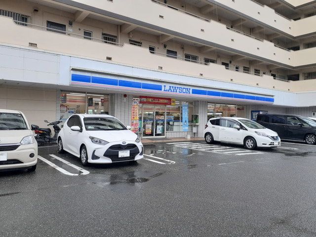 コンビニ　ローソン堤1丁目店（コンビニ）まで450m