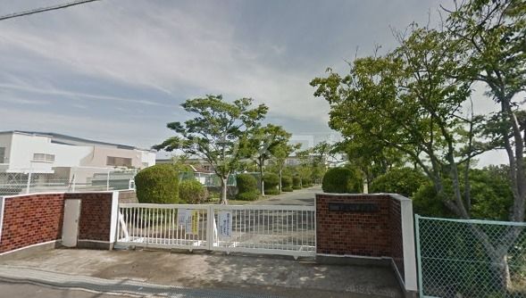小学校　磐田市立福田小学校（小学校）まで531m
