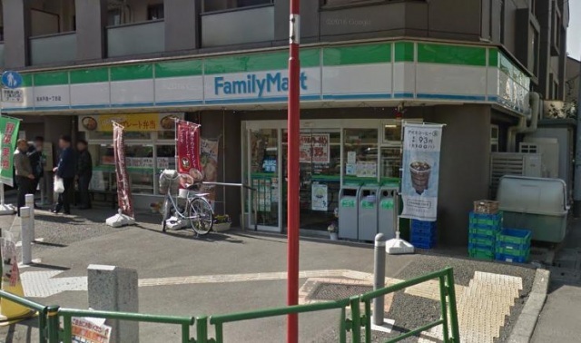 コンビニ　ファミリーマート高井戸西一丁目店（コンビニ）まで629m