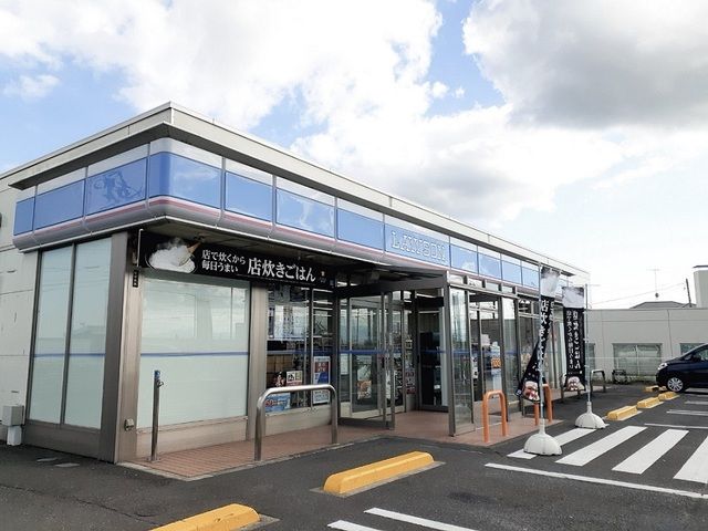 コンビニ　ローソン 大崎三本木店（コンビニ）まで500m