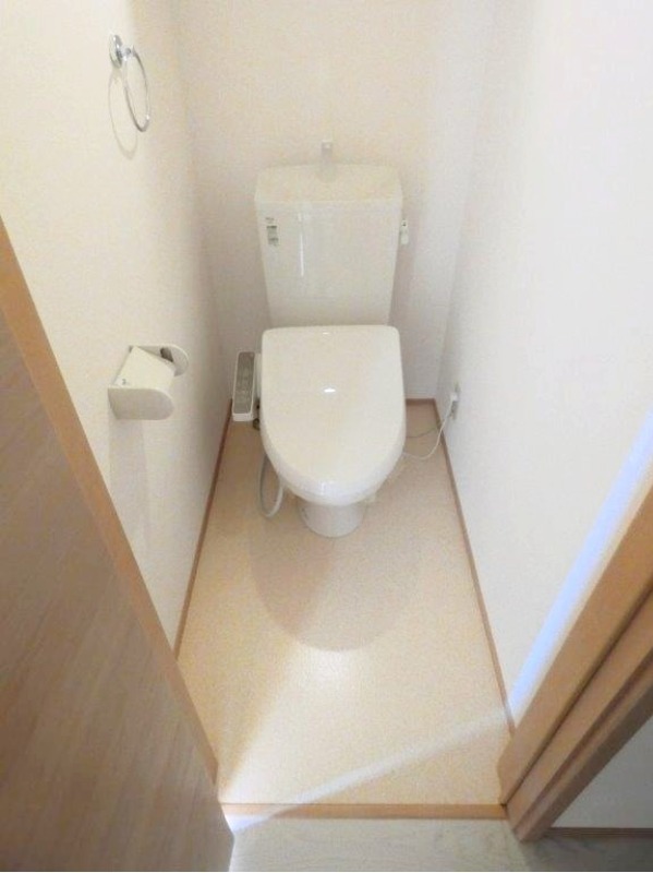トイレ　図面と現状に相違がある場合には現状を優先