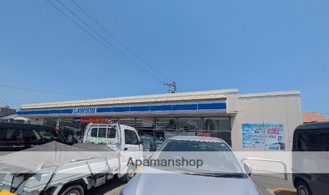 コンビニ　ローソン倉敷東富井店（コンビニ）まで602m