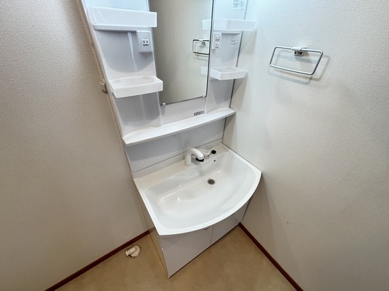 洗面設備　シャンプードレッサー