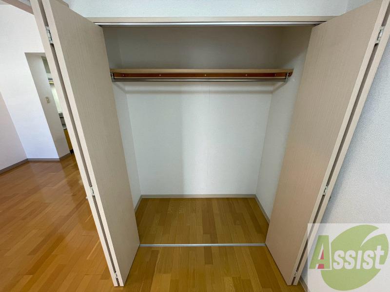 収納　収納もバッチリあるのでお部屋が片付きますよ！
