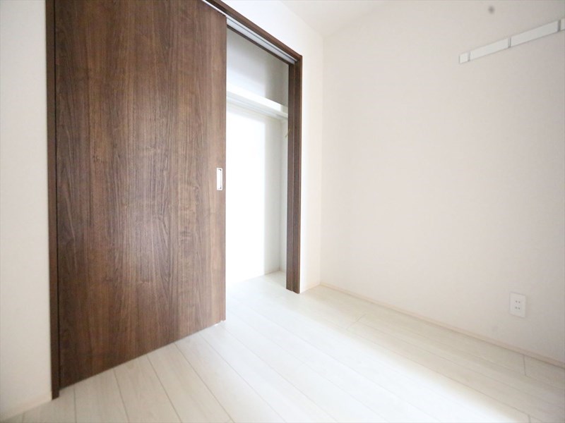 その他部屋・スペース　洋室3帖　クローゼット付（収納充実してます）