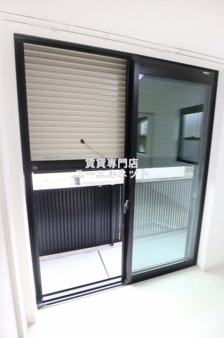 その他設備　シャッター雨戸付きで防犯対策◎