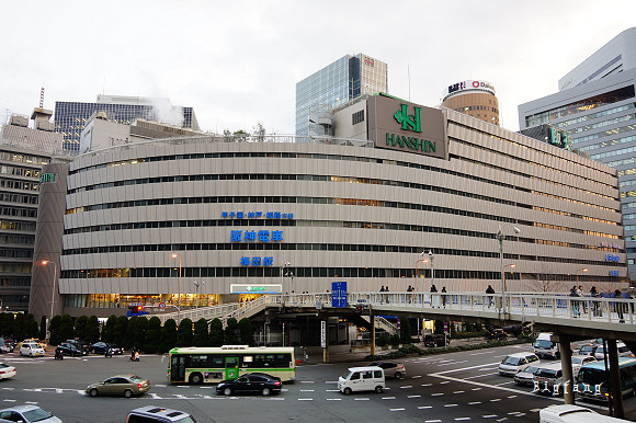 ショッピングセンター　阪神梅田本店（ショッピングセンター）まで1835m