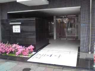 都営浅草線 蔵前駅 徒歩2分 14階建 築20年の外観写真