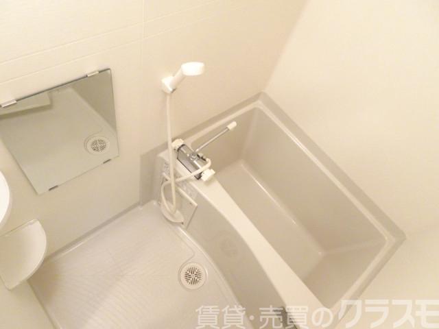 バス・シャワールーム　浴室乾燥機付きバス♪