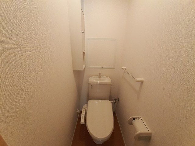 アルカンシェル東台 A棟のトイレ写真