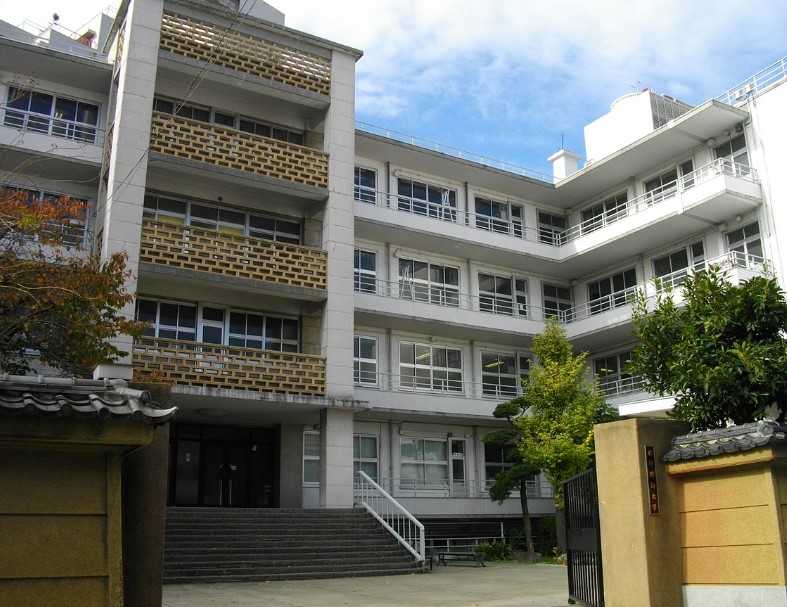 大学・短大　私立杉野服飾大学（大学・短大）まで250m