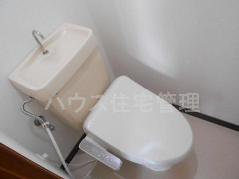 トイレ　シャワー付トイレ
