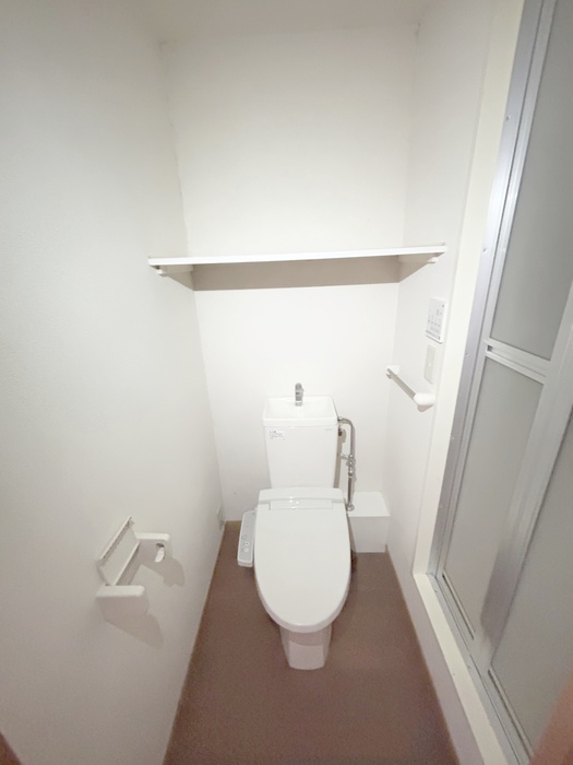 HAPPY ADVANCEのトイレ写真