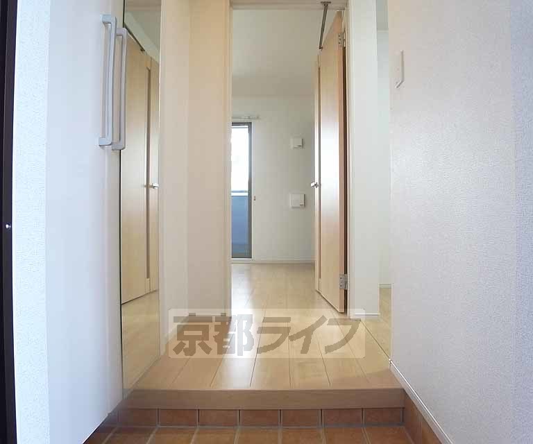 その他部屋・スペース　きれいな廊下です。