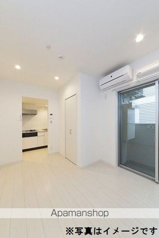 地下鉄千日前線 小路駅 徒歩1分 3階建 築9年の居間写真