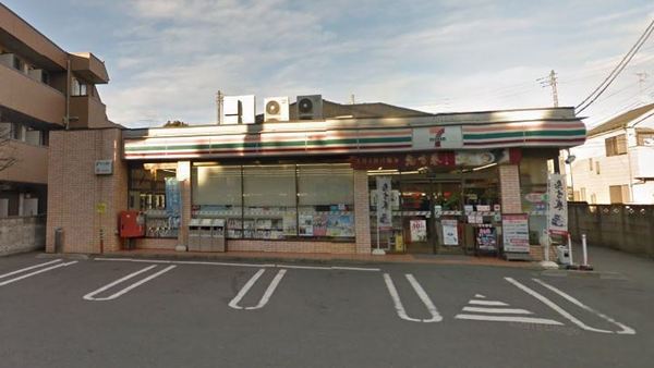 コンビニ　セブンイレブン東船橋4丁目店（コンビニ）まで464m