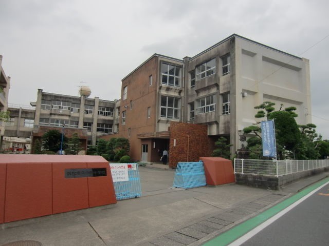 小学校　浜松市立中瀬小学校（小学校）まで904m