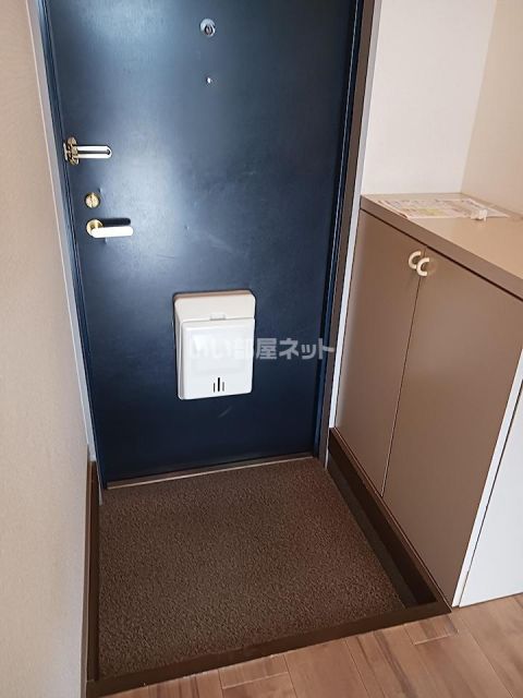 トラミッドタナカの玄関写真