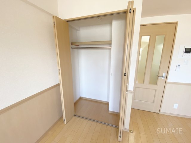 収納　上部まで収納できるクローゼット！
