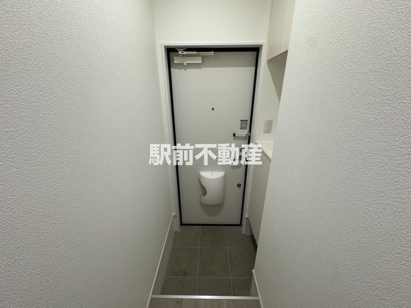 玄関　■室内類似イメージ■