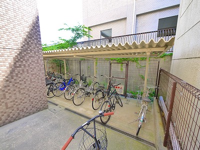 近鉄奈良線 近鉄奈良駅 徒歩2分 7階建 築32年の外観写真