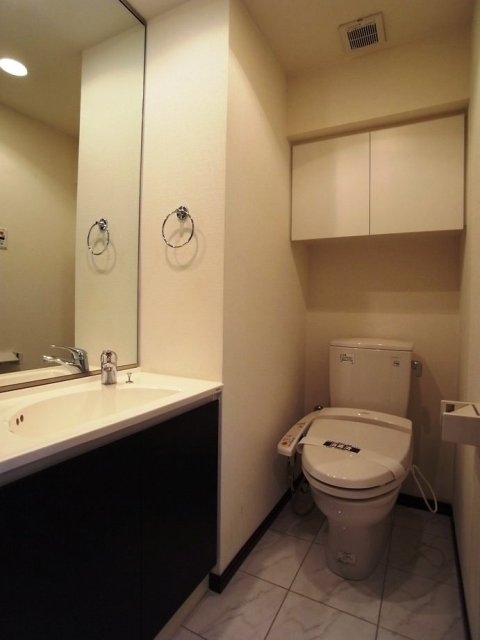 パレステュディオ汐留WESTのトイレ写真