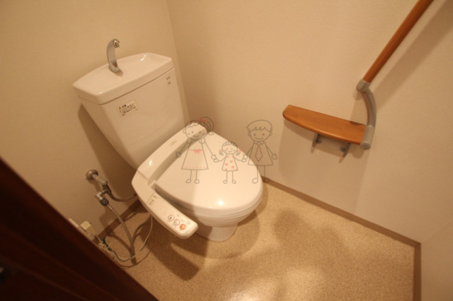 ジョイ・コート家七D棟のトイレ写真