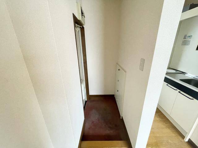 カーサ稲垣の玄関写真