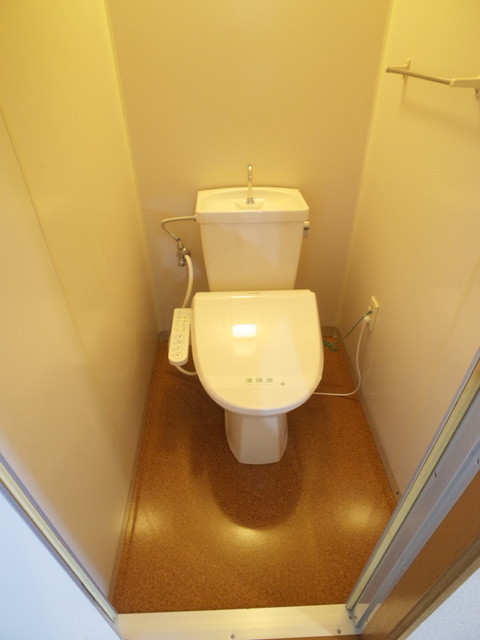 ラ・ミーユ甲東園のトイレ写真