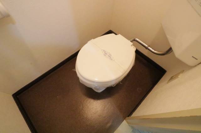 琴似1・6マンションのトイレ写真
