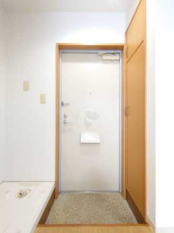 スカイコート高田馬場第3の玄関写真