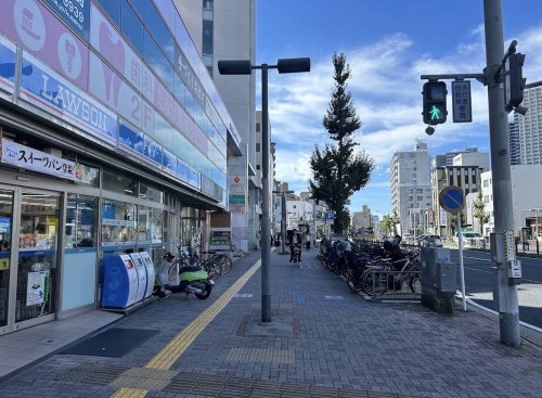 コンビニ　ローソン 覚王山店（コンビニ）まで1002m