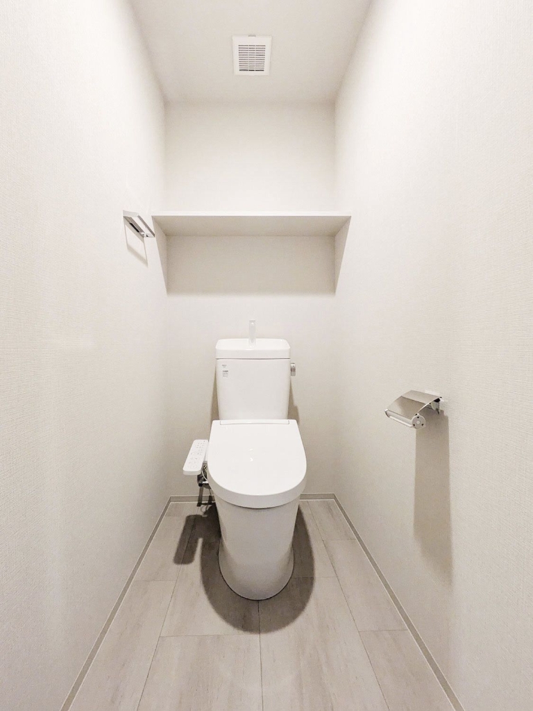 西鉄貝塚線 香椎花園前駅 徒歩29分 20階建 築2年のトイレ写真