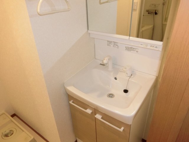 洗面設備　同建物別室参考写真