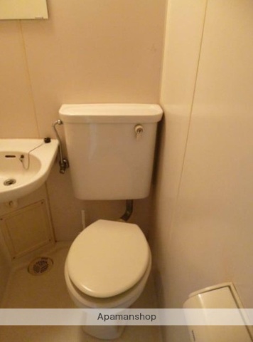 ＪＲ鶴見線 鶴見駅 徒歩2分 10階建 築38年のトイレ写真