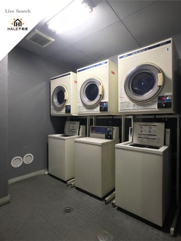 ロイヤル天神東の外観写真