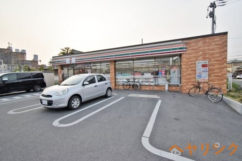 コンビニ　セブンイレブン名古屋高針原1丁目店（コンビニ）まで736m