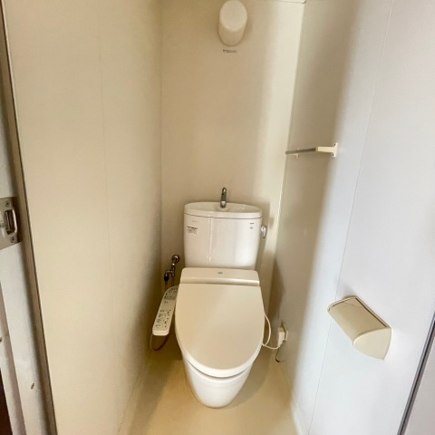 ハイム屋敷前のトイレ写真